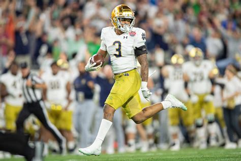 Notre Dame football’s vanishing 2021 class: Can Irish rebuild depth