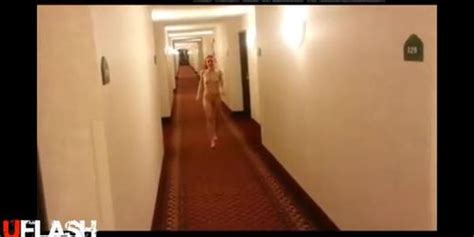 Woman Caught Naked In Hallway Tnaflix