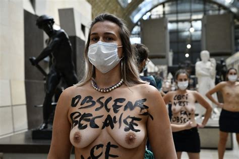 Naked Women Participate In The Campaign At The Musee Dorsay Photos