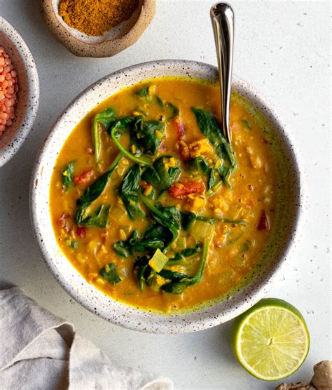 minute creamy red lentil coconut curry soup daisybeet