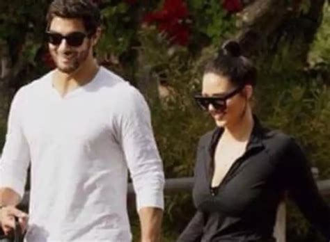 Alexandra King 5 Facts About Jimmy Garoppolos Girlfriend
