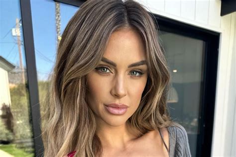 See Lala Kent S Bare Bump In A Nude Selfie PHOTO