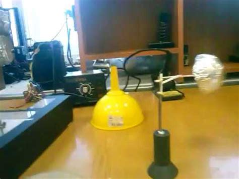 Эффект Коанда - YouTube