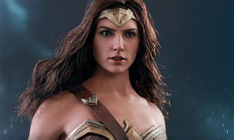 Mulher Maravilha Hot Toys Divulga Incr Vel Action Figure Da Hero Na