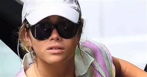 Ofrecen millonaria suma de dinero por foto de Clara Chía en bikini