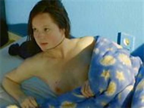 Sophie Rogall Nude Pics Page