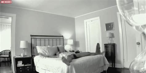 Condola Rashad Nuda Anni In Bikini Moon