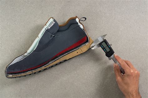 Cut in half: Columbia Fairbanks Mid Review (2023) | RunRepeat