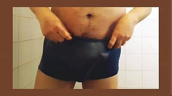 Tomando Una Ducha XVIDEOS