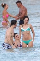 Rhea Durham Wearing A Bikini In Barbados Phun Org Forum