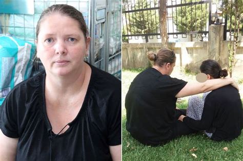 Panicking Isis Evacuates Sex Slaves From Besieged Mosul As Jihadi Group S Grasp On Battered City