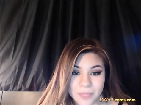 Sexy Blonde Slut On Webcam Masturbating Her Wet Cunt With Vibrator