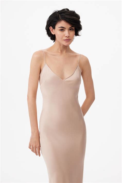 Сорочка Nude Long Женская 9680 рублей Evkaliptica