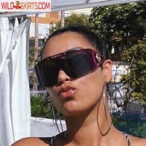 Snoochie Shy Nude Leaked Photos And Videos Wildskirts