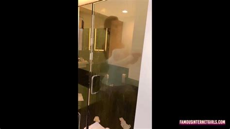 RACHEL COOK Onlyfans Shower Nude Video Leaked Vídeos Porno