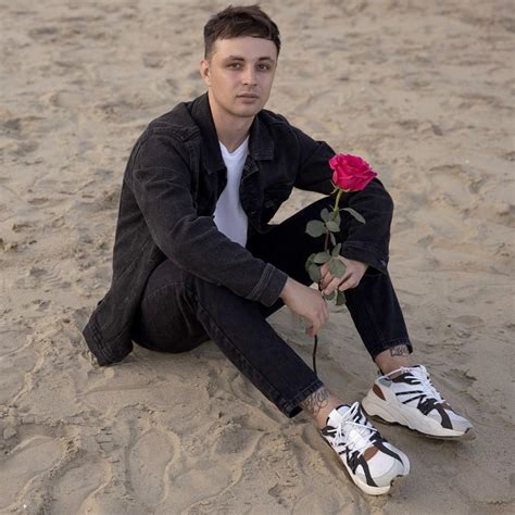 Мэвл (Mavl) Lyrics, Songs, and Albums | Genius