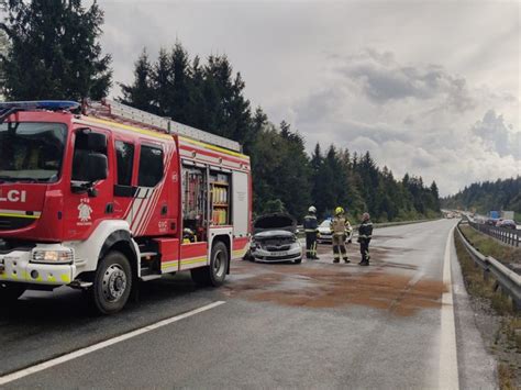 PODROBNOSTI TRAGEDIJE NA PRIMORSKI AVTOCESTI En Otrok Umrl Drugi