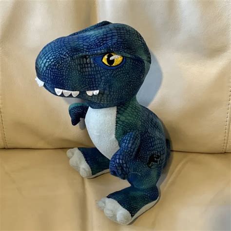 Jurassic World Blue Velociraptor Raptor Dinosaur Plush Soft Toy