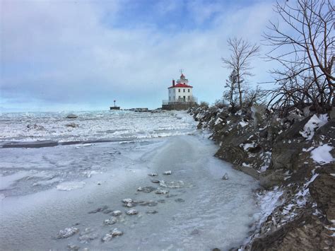 Breathtaking Photos Headlands Beach State Park In Mentor Ohio