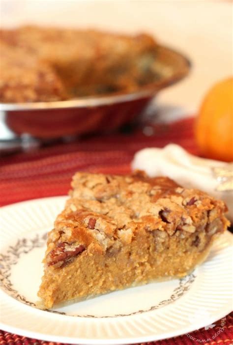 Pumpkin Pie with Crumble Topping – Mom vs the Boys