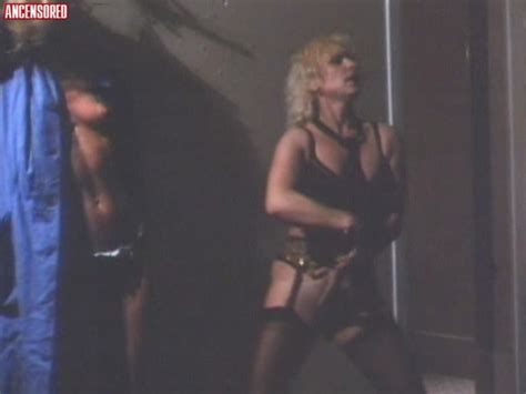 Unknown 1070 Nude Pics Seite 1