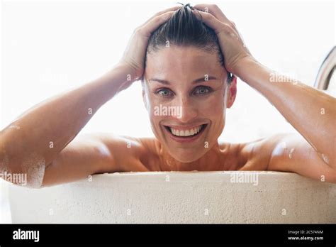 Mature Woman In Bath Hi Res Stock Photography And Images Alamy