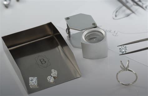 Custom Engagement Rings | Personalized Diamond Rings