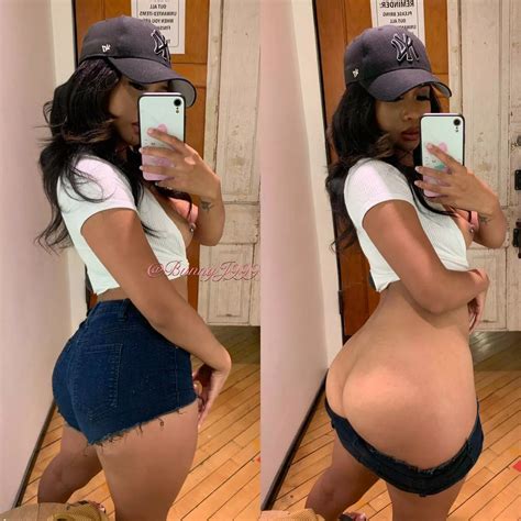 Who S Down For A Quick Fuck In The Change Room Nudes ChangingRooms NUDE PICS ORG