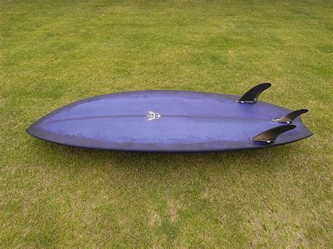 波情報 湘南 腿腰セット腹 小波でPanteraスタビ サーフボードクオリティーハードコア Quality Hardcore Distributions