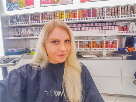 How To Go Platinum Blonde 7 Tips To Dyeing Your Hair Without Damaging It