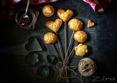 Сладкие пирожки на палочках — Zira.uz