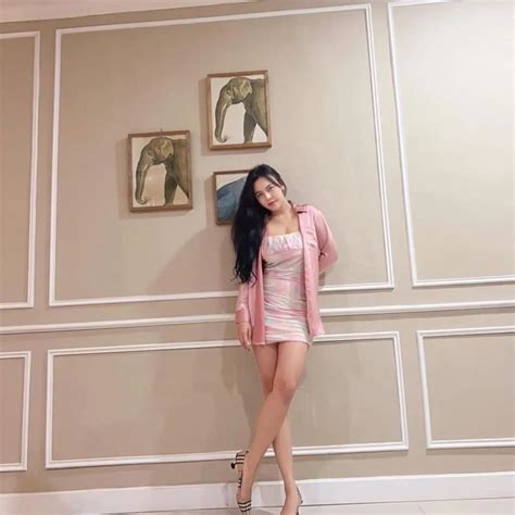 7 Photos Of Ratu Rizky Nabila Looking Slim And Sexy Netizens Call Her A Hot Mama