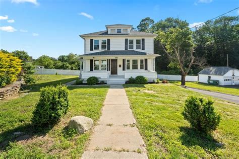 135 Franklin St Killingly Ct 06239 39 Photos Movoto