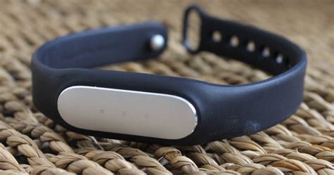 Xiaomi mi band 8 обзор