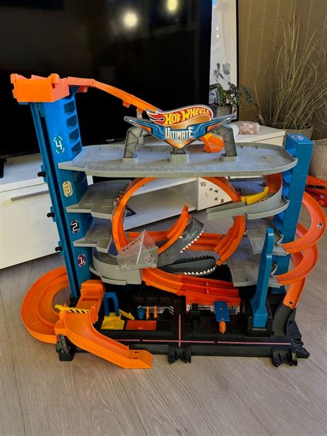 Hot Wheels Garasje FINN Torget