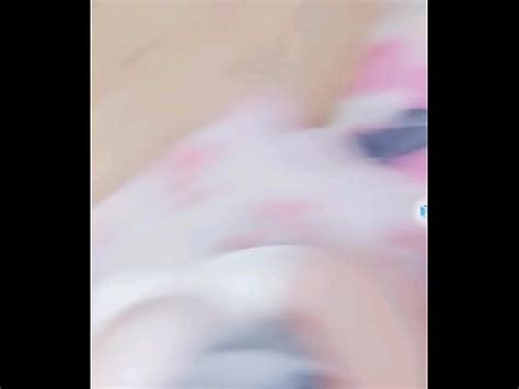 Espectáculo de ancla de grandes tetas maduras XVIDEOS