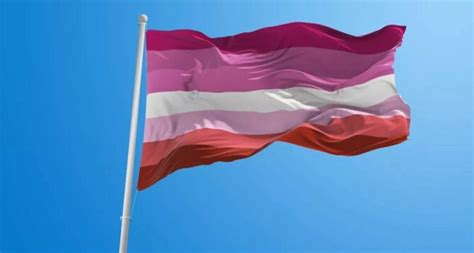 Gaycommunity Pride In Every Stripe Decoding The Lesbian Pride Flag