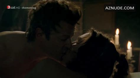 GELIEBTER JOHANN GELIEBTE ANNA NUDE SCENES AZNude