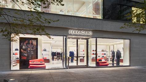 Italy's Ferragamo Opens New Toronto Store - Connect CRE