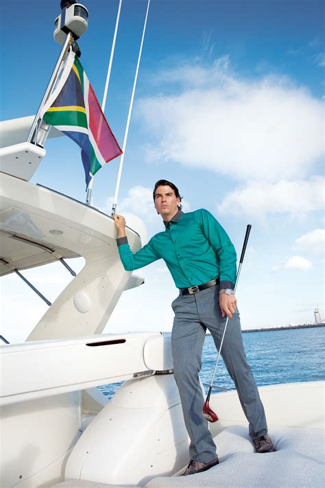 Megamart brand on Behance