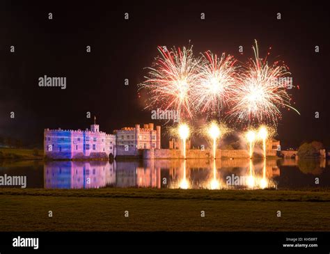 Leeds Di Fuochi D Artificio Immagini E Fotografie Stock Ad Alta