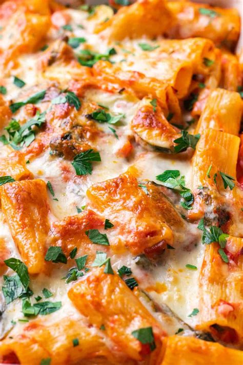 Vegetable Pasta Bake - Veronika's Kitchen
