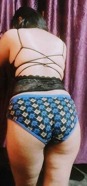 Shweta Showing Her Boobs IMG Porn Pic