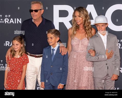 Hayes logan costner hi-res stock photography and images - Alamy