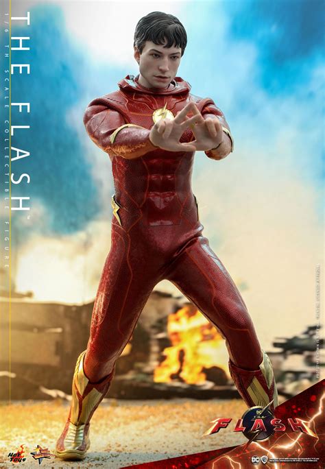 The Flash Movie Figure By Hot Toys The Toyark News