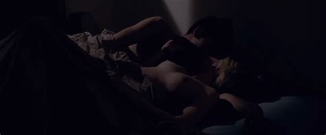 Naked Pauline Etienne In Eden Iii