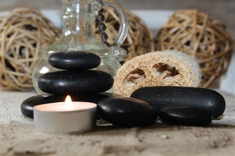 Hot Stone Massage Eine Massagetechnik F R Energie Und Harmonie