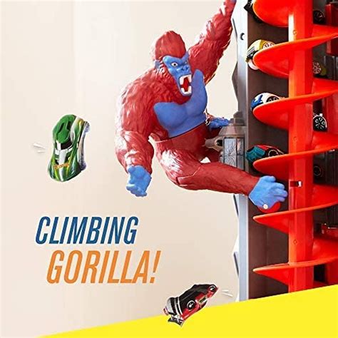 Hot Wheels Super Ultimate Garage Play Set Fml