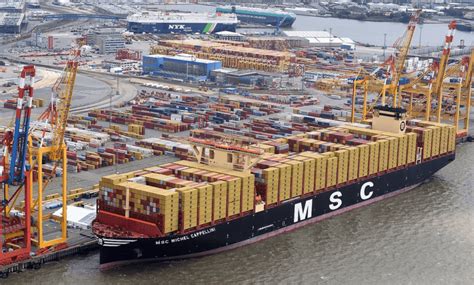 El Portacontenedores más grande del Mundo MSC Michel Cappellini