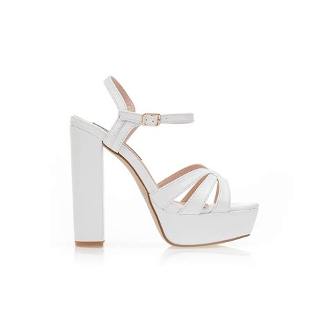 Sanda Y Nude Z Ekosk Ry Ze Ciekawym Wzorem Z Przodu I Na Platformie Tsoukalas Shoes